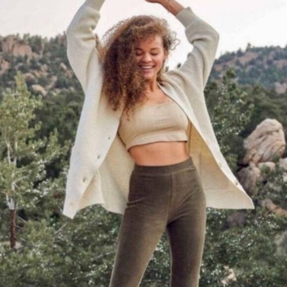 Aerie Groove-On Velour  Hunter Green Flare Pants - Picture 2 of 2